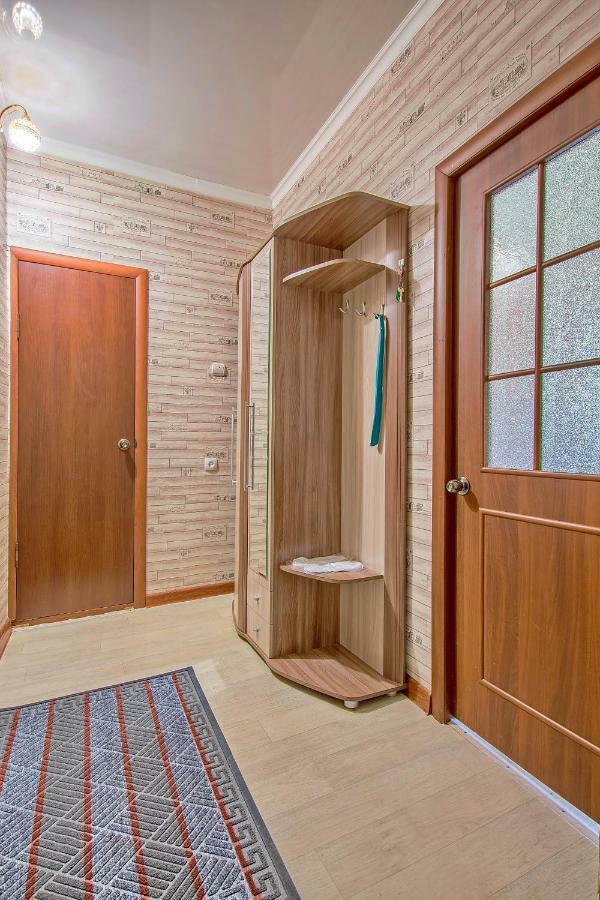 Уютная квартира на Розыбакиева 145. Атакент Алматы Экстерьер фото